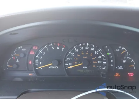 2002 Toyota Tundra Ltd V8 из США, поврежденный, VIN 5TBBT481X2S326904